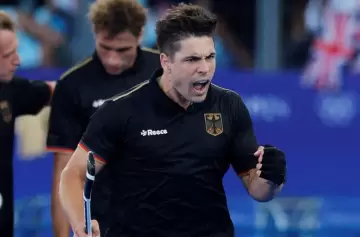 Peillat se hizo presente con un gol en el triunfo germano