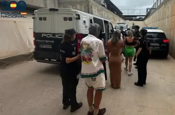 Arrestaron a dos argentinas en Ibiza por no pagar una cena de más de 12 mil euros