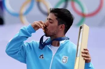 Córdoba recibió a su ídolo olímpico, el Maligno Torres