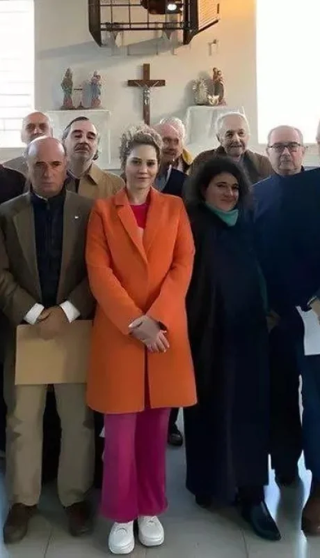 La foto de diputados de LLA junto a represores en la cárcel.