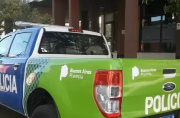 Misterioso asesinato: hallan hombre carbonizado en una camioneta incendiada