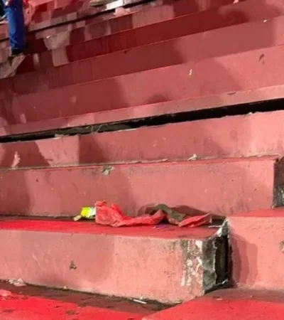 Tremenda imagen de cómo quedó la tribuna del Rojo