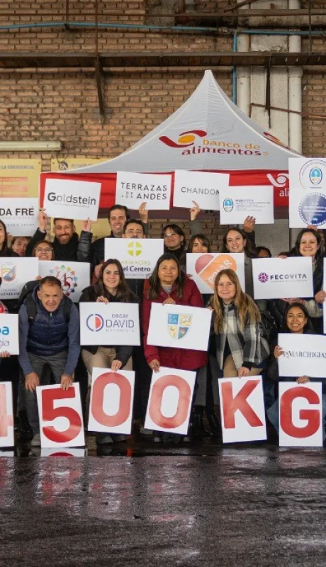 ¡Manos a la Olla! Un mar de solidaridad llenó más de 69.000 platos