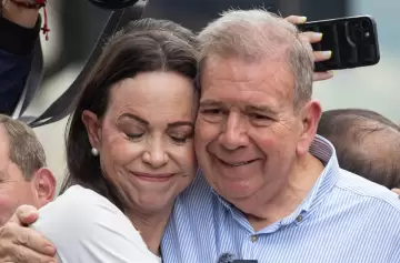 Arresto en puerta... Edmundo González Urrutia fue acusado de desacato