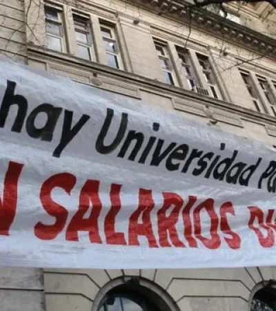 Reclamo salarial de docentes universitarios