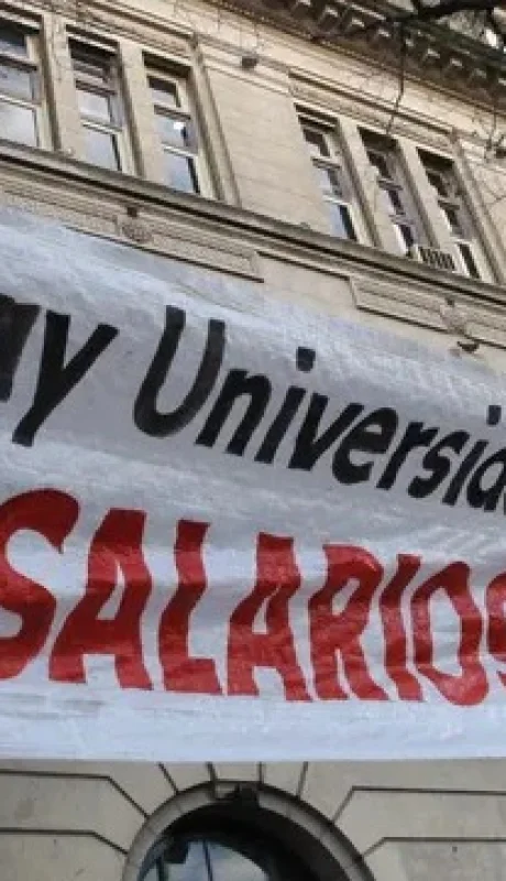 Reclamo salarial de docentes universitarios