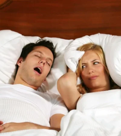 La alarmante conexión entre los ronquidos y enfermedades cardiovasculares
