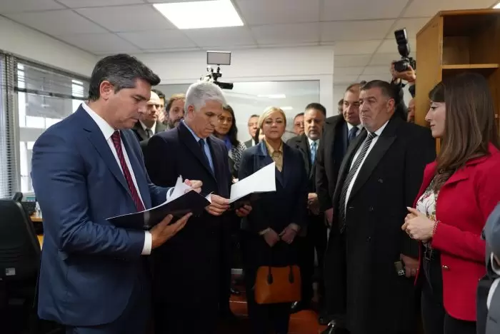 Visita al Banco de Huellas Genéticas