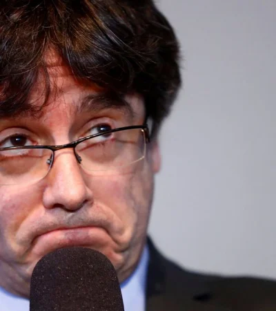 Carles Puigdemont logró una huida que deja en ridículo a la policía española