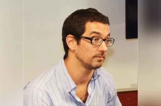 "Creo que los tiempos cambian, y tener 14 años hoy no es lo mismo que hace 20 años" (Máximo Reina)