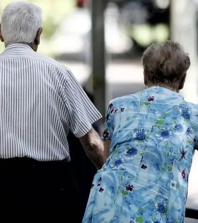 El Gobierno de Javier Milei prometió un beneficio para quienes hicieron todos sus aportes pero por el momento no se sabe cómo lo logrará.