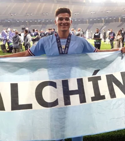 Julián Álvarez el ídolo del Calchín.