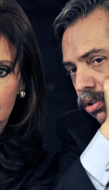 Cristina Fernández y Alberto Fernández, dos de las pensiones vitalicias más cuestionadas.