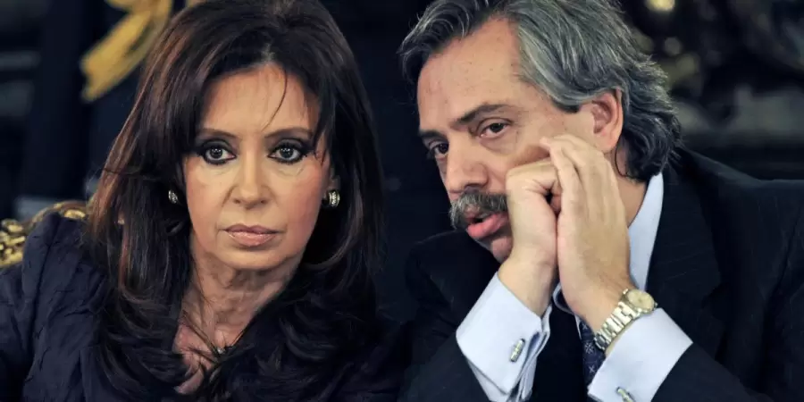 Cristina Fernández y Alberto Fernández, dos de las pensiones vitalicias más cuestionadas.