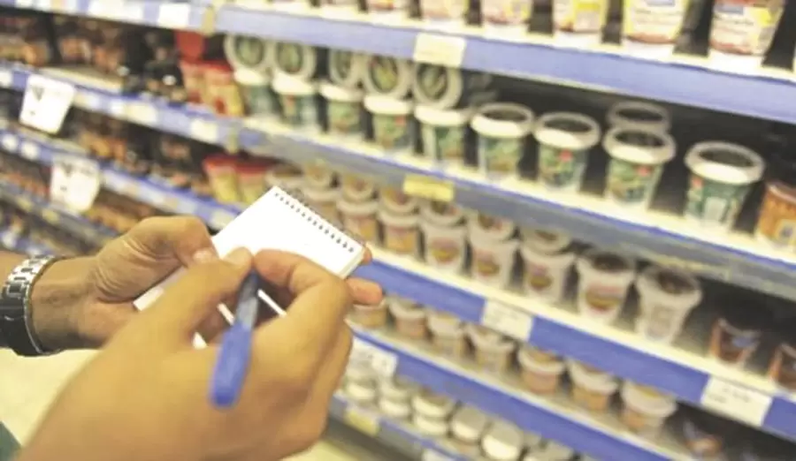 "Las empresas deberían salir a producir más. Pero todavía no se atreven a hacerlo" (Alejandro Barros)