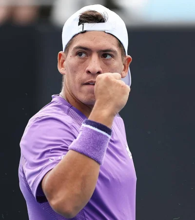 Sebastián Báez y buen arranque de 2026