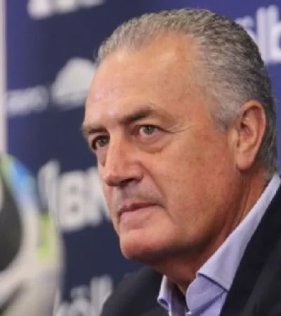 El argentino Gustavo Alfaro