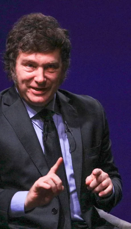 Según Milei, la recomposición de las jubilaciones aumentaría la deuda "en US$370.000 millones"