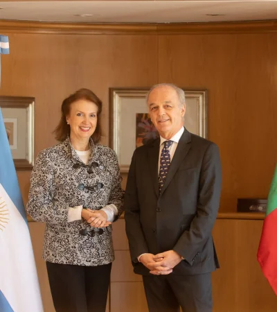 Mondino se reunió con el embajador de Portugal