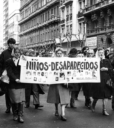 Las Abuelas han recuperado 137 nietos y aún buscan 300 más.