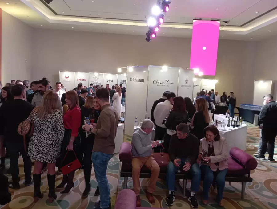 Vino y buena compañía