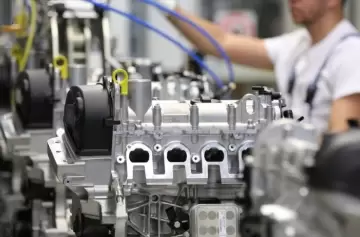 Industria: capacidad instalada volvió a caer en junio y está a niveles del 2002