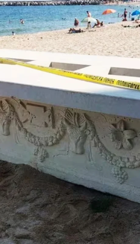 Sarcófago romano de 1.700 años