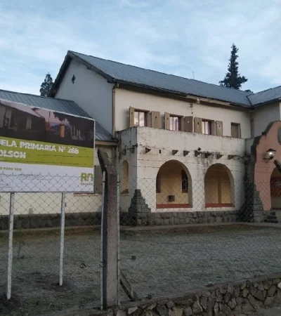 Escuela de El Bolsón