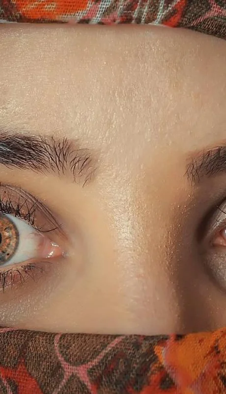 Hacer contacto ocular con otra persona es una señal de implicación