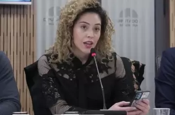 Presionan para echar a Lourdes Arrieta del bloque de LLA