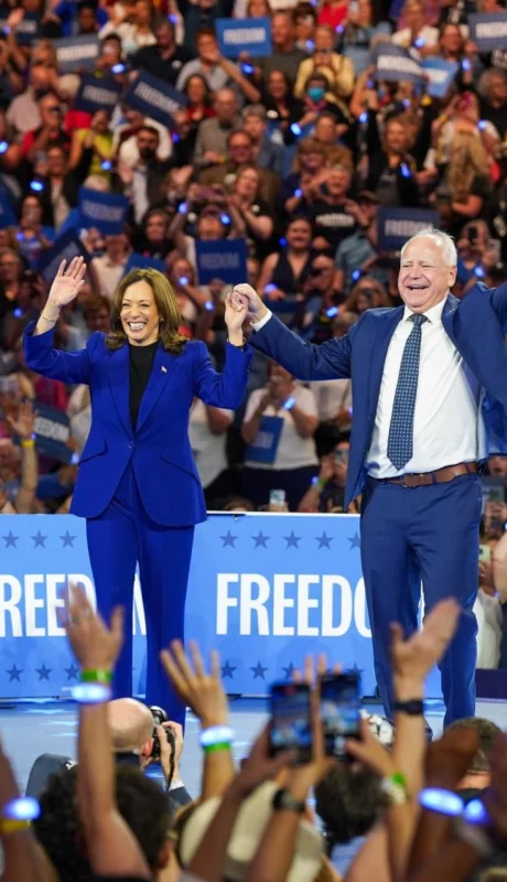 Kamala Harris y Tim Walz.