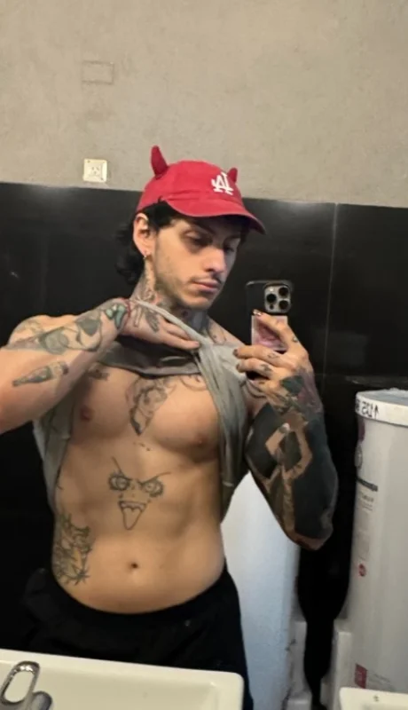 Luce su cambio físico con sus seguidores de Instagram