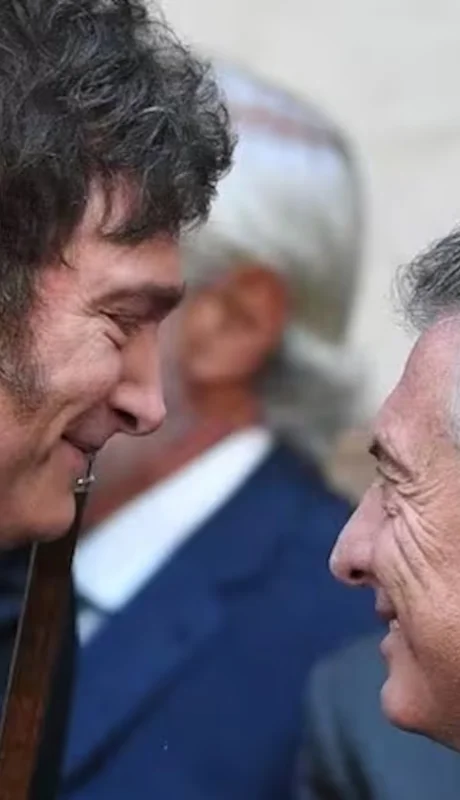 "Al margen de la cantidad de votos obtenidos como presidente, Milei no tiene un respaldo político propio y parlamentario" (Uriel Salamon)