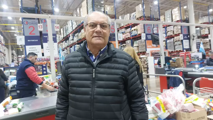 Pocas operaciones en dólares