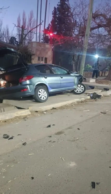 Un conductor ebrio mató a un motociclista y huyó a pie en Maipú