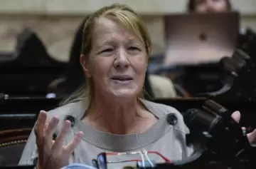 Stolbizer habló de un silencio cómplice en torno al legislador prófugo