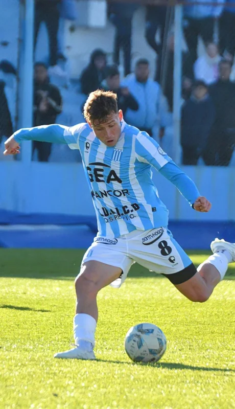 EL Deportivo Maipú no jugó mal pero cayó ante Racing de Córdoba