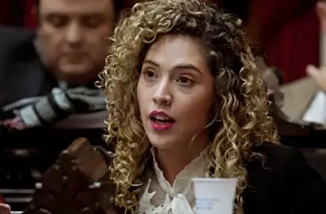 Arrieta filtró supuestos proyectos de ley para liberar genocidas y dijo tener miedo