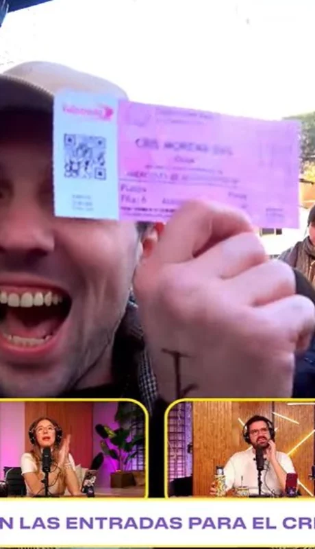 Más de tres cuadras por una entrada de para el Cris Morena Day.