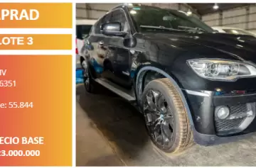 Subastan más de 40 vehículos, 2 casas y una lancha de organizaciones criminales