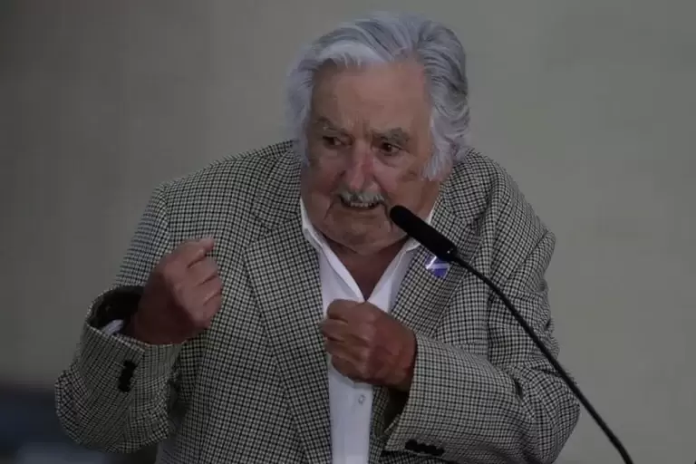 José "Pepe" Mujica sufre de un tipo de cáncer de esófago. La noticia la compartió él mismo el pasado abril
