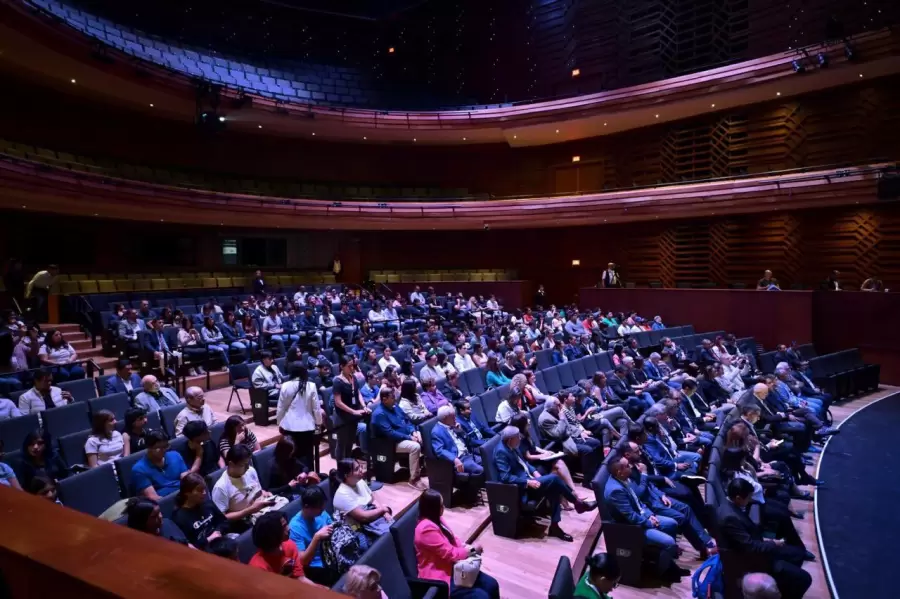 Destacó los planes para descarbonización