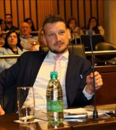 Revelaron un viejo chat que complicó la situación judicial de Kiczka