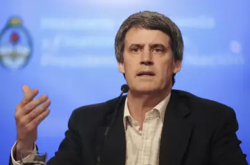 Prat-Gay: "Con este ajuste, hubiese salido el primer día" del cepo