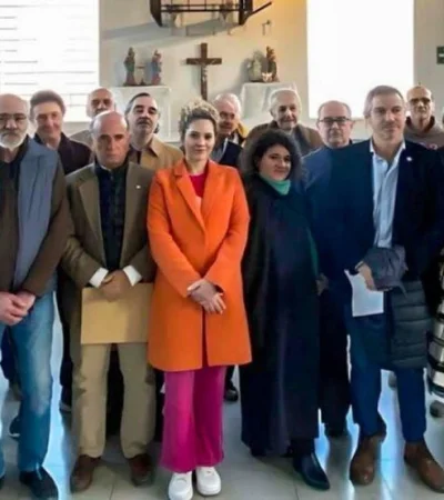 Video: el momento en que los diputados visitan a los represores en Ezeiza