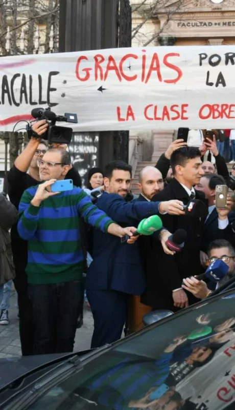 Lacalle Pou fue sorprendido con una batería de recriminaciones.