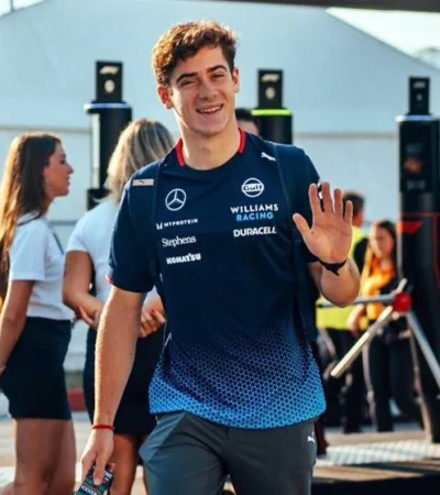 El argentino se apresta a su debut en la Fórmula Uno