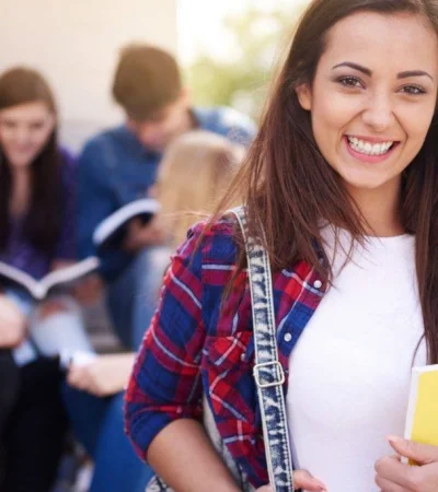 La IA te cuenta cuáles son las carreras más fáciles para estudiar en la Argentina