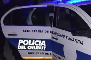 Escapó de su mamá que la golpeó, un profesor de kickboxing le ofreció ayuda y la abusó