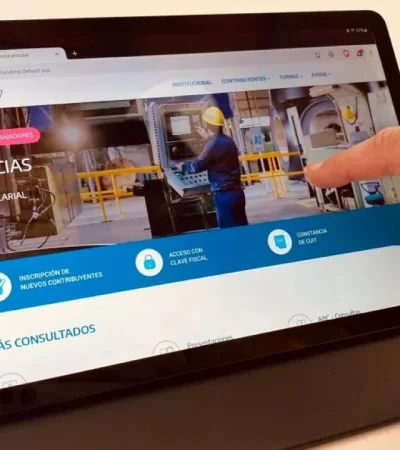 "Con este cambio del decreto se admite que se blanqueen obras de construcción en cualquier etapa, no solo con el 50% hecho" (Marcos Sequeira)